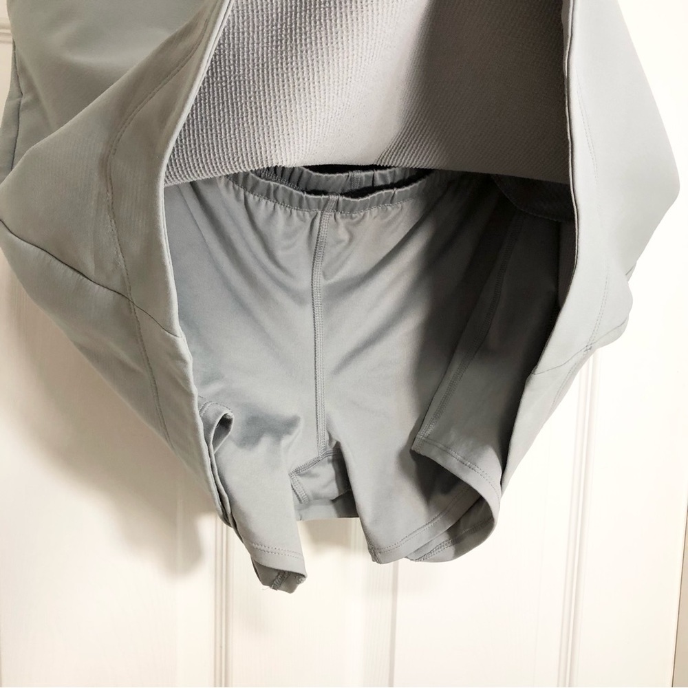 adidas Golf 2 in 1 Skirt / Short Removable Shorts Curve Hem Gray Skirt / Skort L - Picture 9 of 14